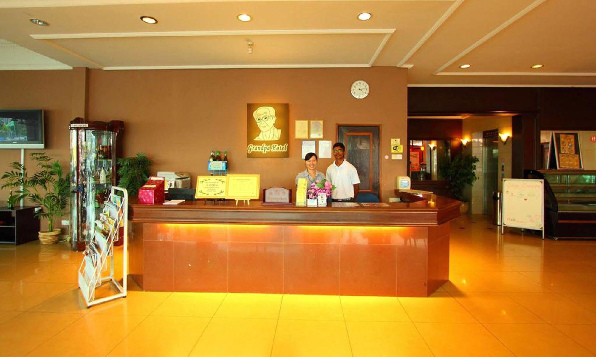 Grandpa Hotel Port Dickson Eksteriør bilde